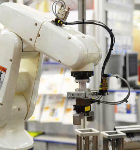 Collaborative Robot Integration, Blend human & robotic capabilities